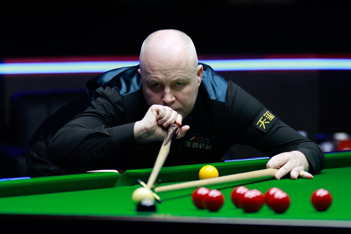 他常常在關 他常常在關