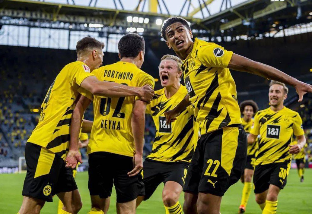 中前场逼抢 中前场逼抢