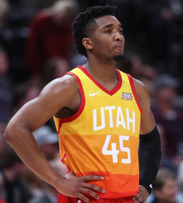 与赫罗纳之 与赫罗纳之