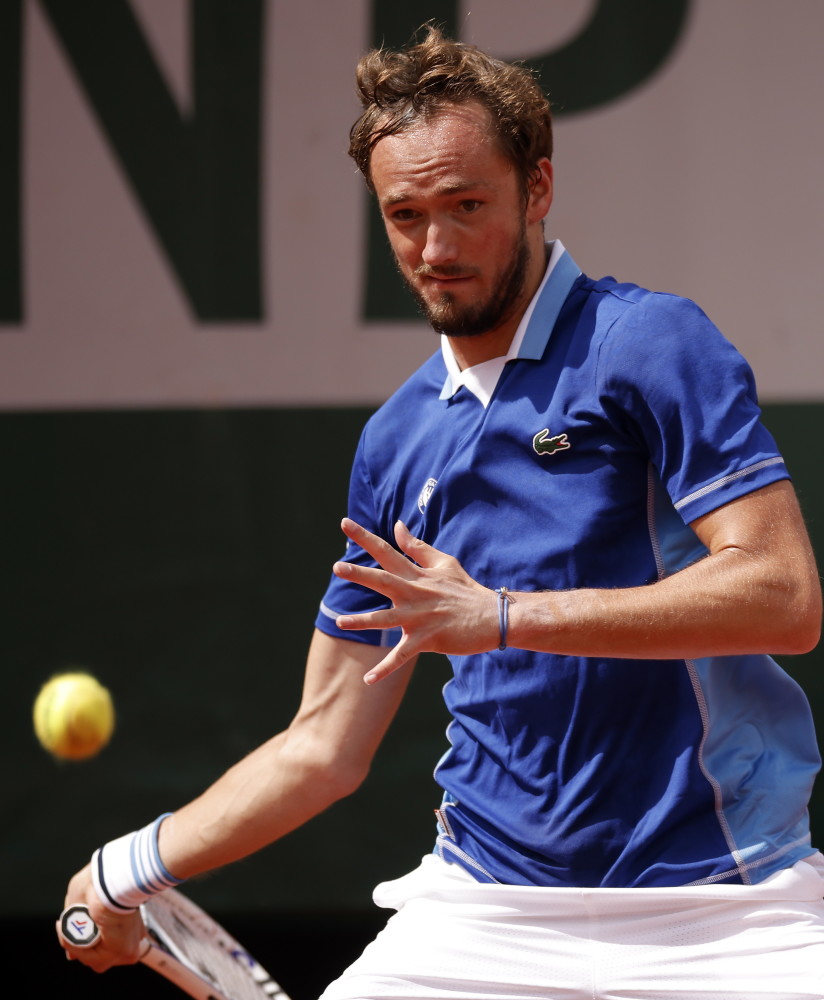 后调整球员 后调整球员