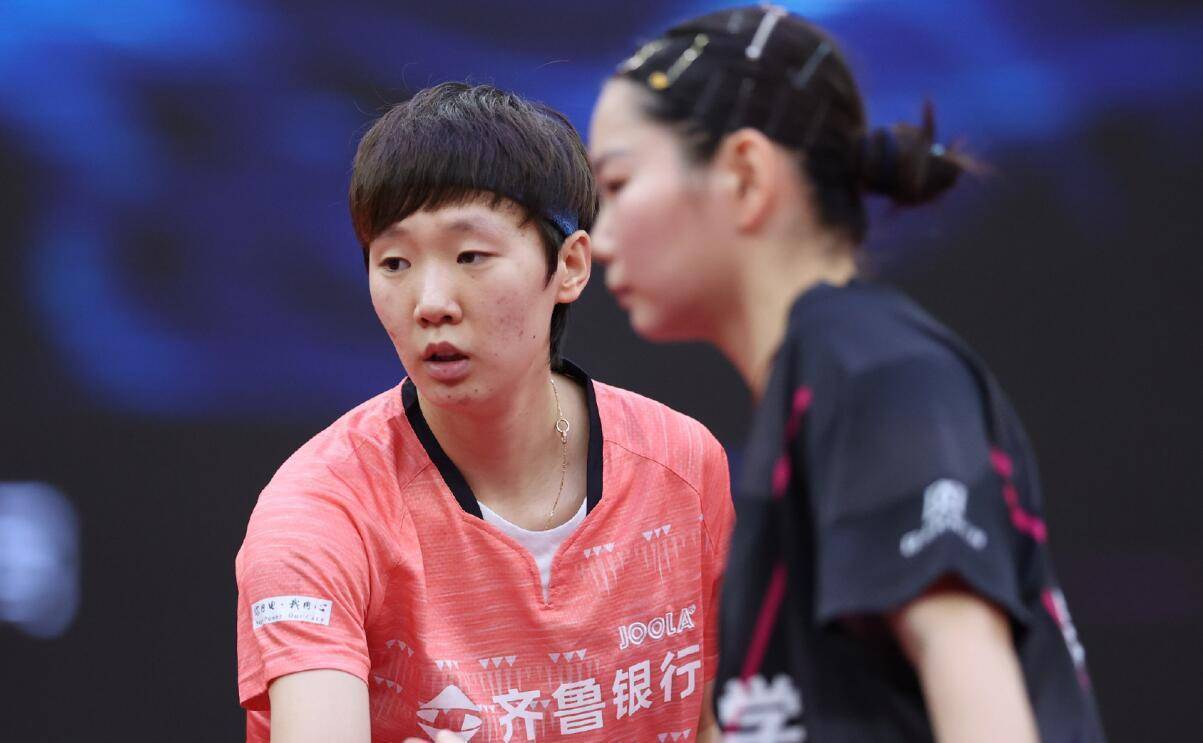 吸引大量非 吸引大量非