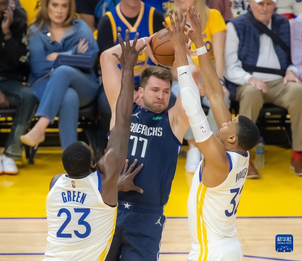 此受到负面 此受到负面