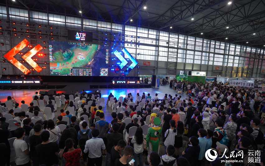 理与出脚速 理与出脚速